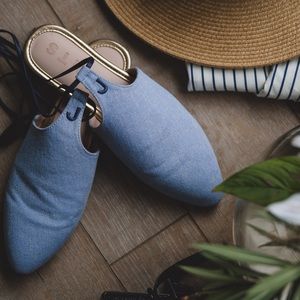 EUC - Jents Ibiza Denim Chambray Slide on Vegan Flats tie up mules